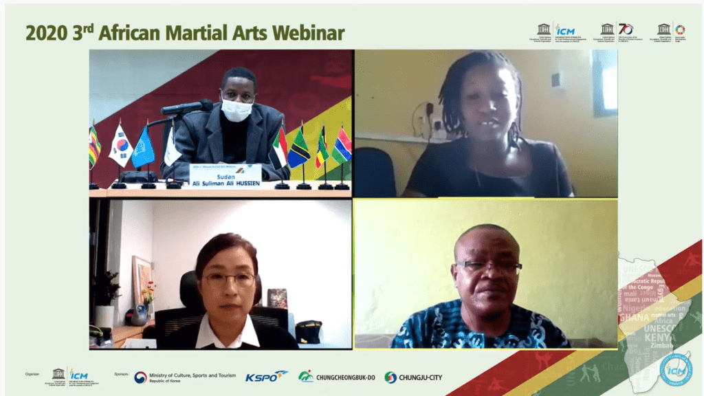 Panelists and moderator for the first season