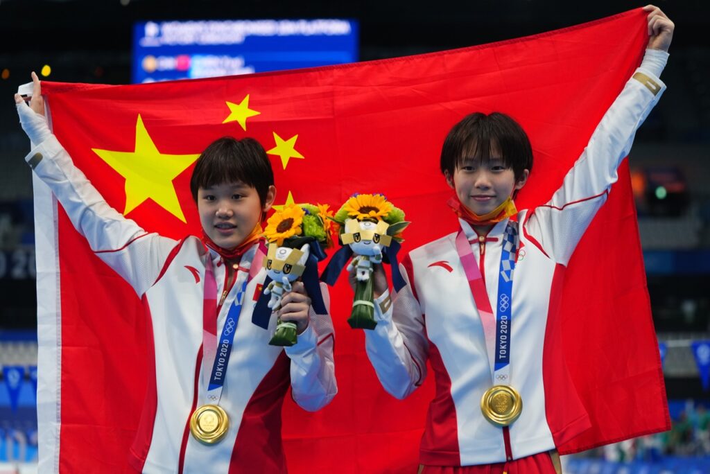 Diving - Women's 10m Platform Synchro - Final